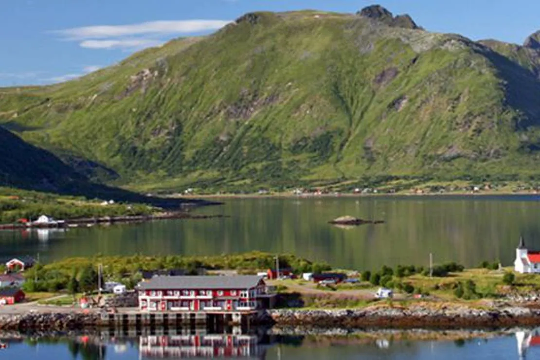 sildpollnes-sjocamp-laupstad-toqaq