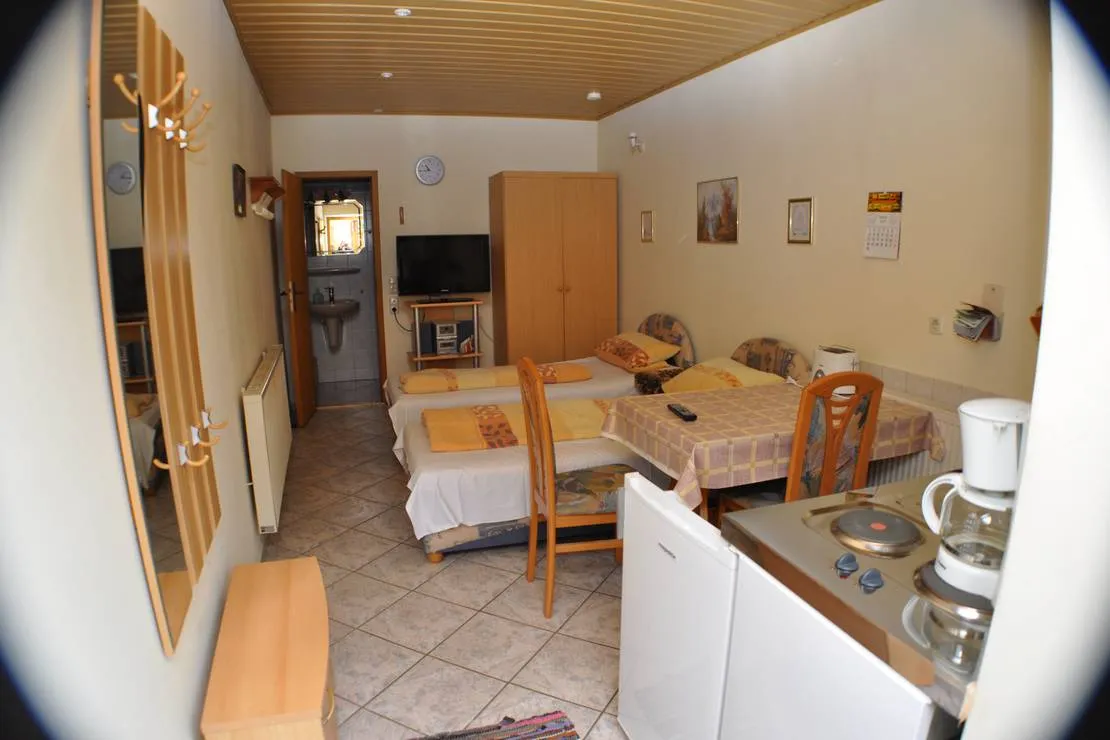pension-campingplatz-gartenidylle-beelitz-ot-buchholz-0wlst