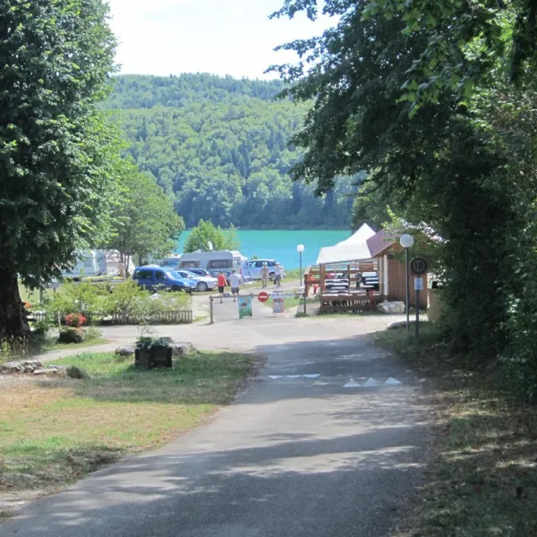 municipal-le-lac-de-narlay-le-frasnois-b2mav