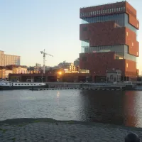 de-watertoren-berendrecht-wu6ma