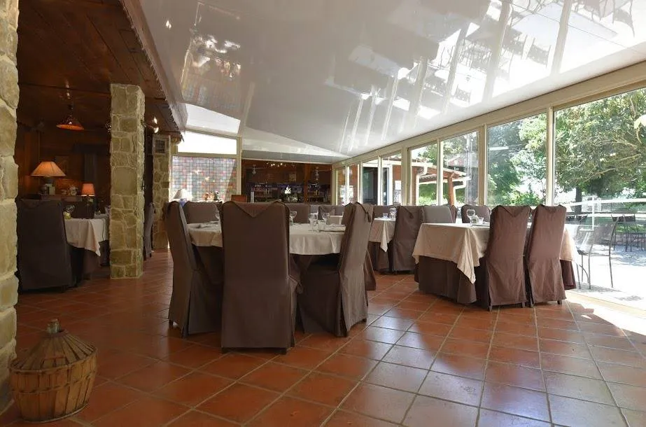 les-truffieres-st-marcel-dardeche-ardeche-04nmx