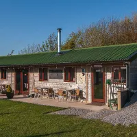 heritage-coast-campsite-monknash-9nyan