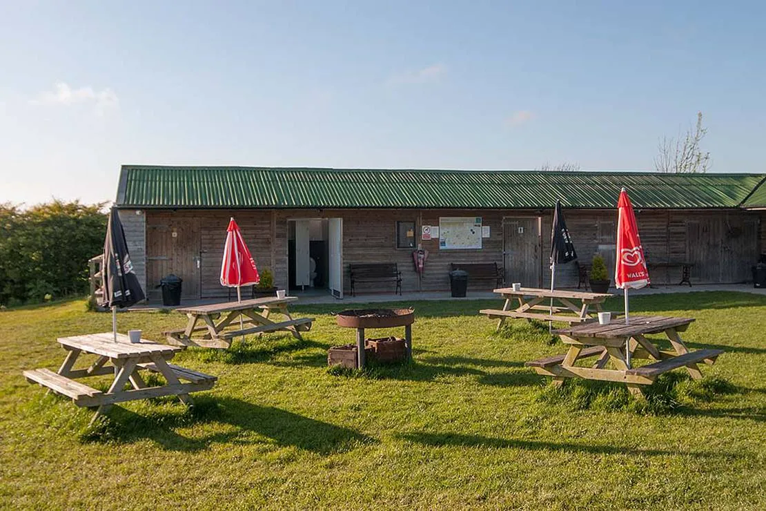 heritage-coast-campsite-monknash-dide1
