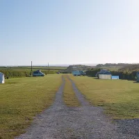 heritage-coast-campsite-monknash-dnvpu