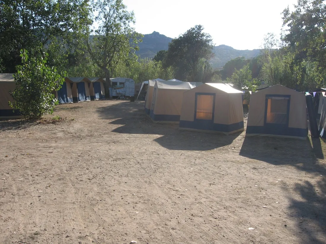 international-calvi-nqz51