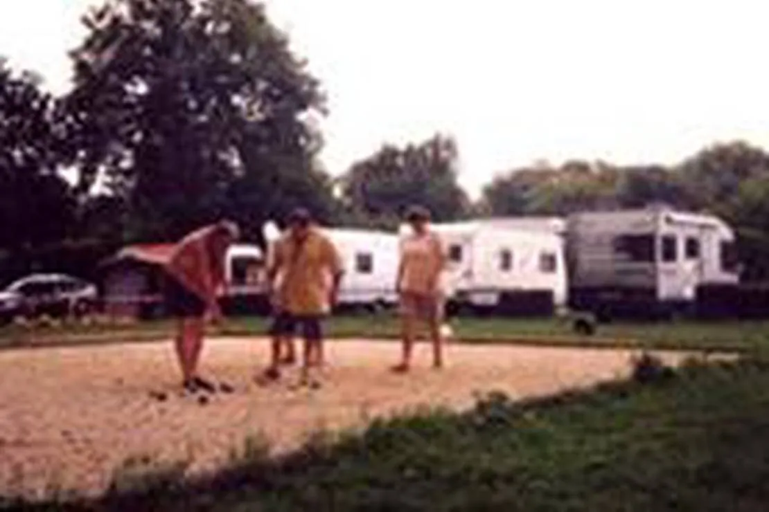 camping-des-etangs-de-marsalin-vert-en-drouais-8wfxj