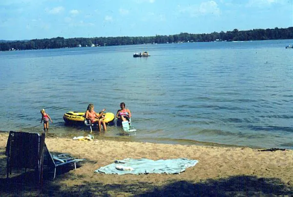 whispering-surf-camping-resort-pentwater-t4nrn