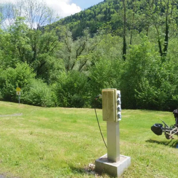 camping-des-grands-champs-saint-hippolyte-qytf3