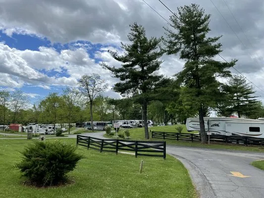 candy-hill-campground-winchester-gc9xm