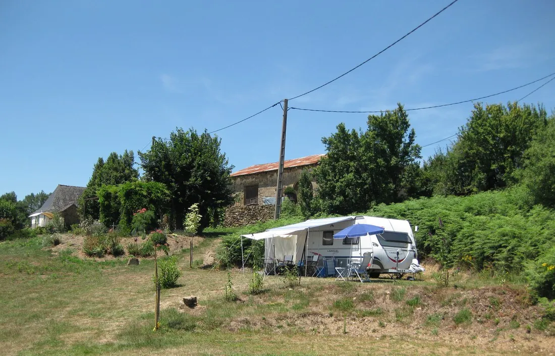 la-maison-des-peres-lascaux-legwz