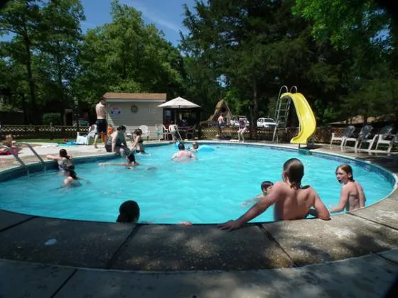 bar-m-resort-campground-branson-lg9e5