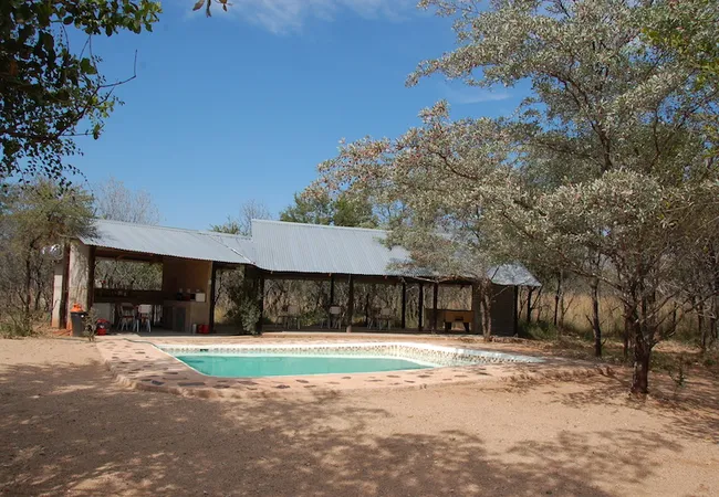 lady-africa-bush-lodge-sterkrivier-p7q0o