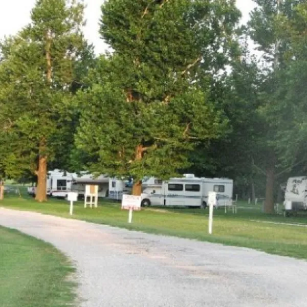 sycamore-springs-resort-sabetha-q5bkr