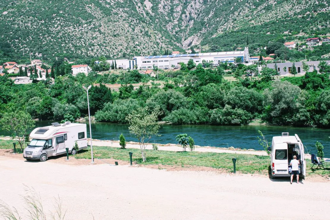 neretva-camping-mostar-ylhrp