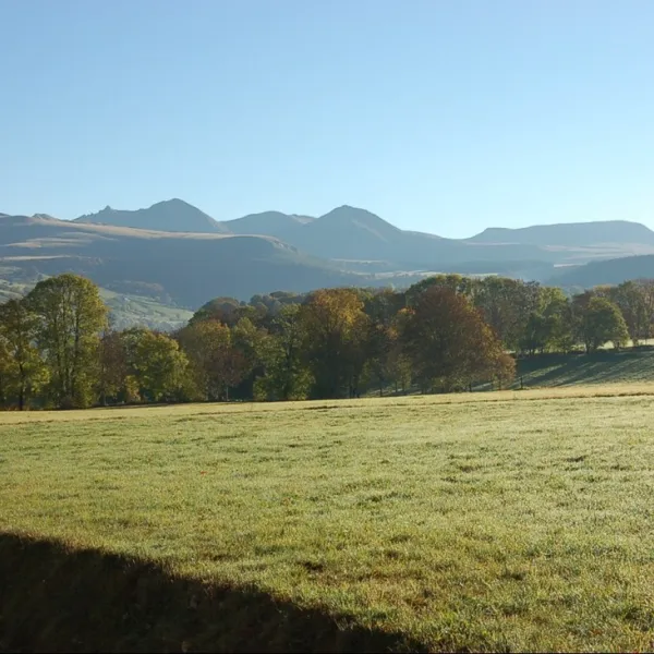 le-pre-des-laveuses-cournon-dauvergne-puy-de-dome-7my0l