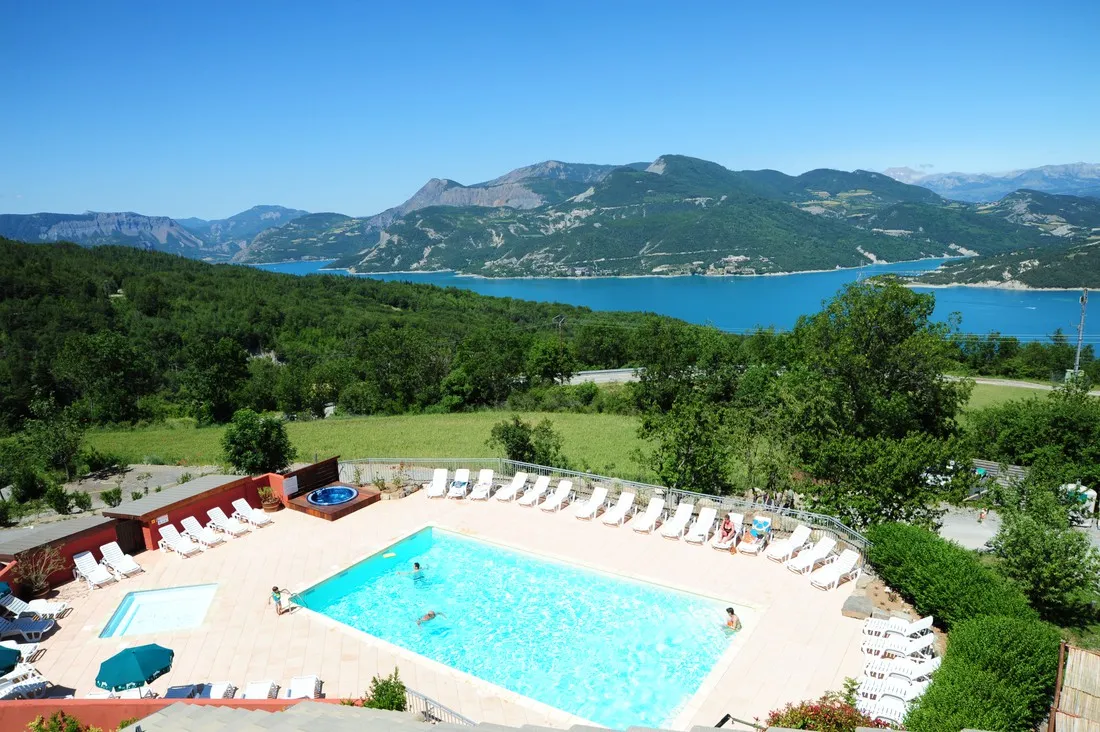 la-palatriere-le-sauze-du-lac-ccxan