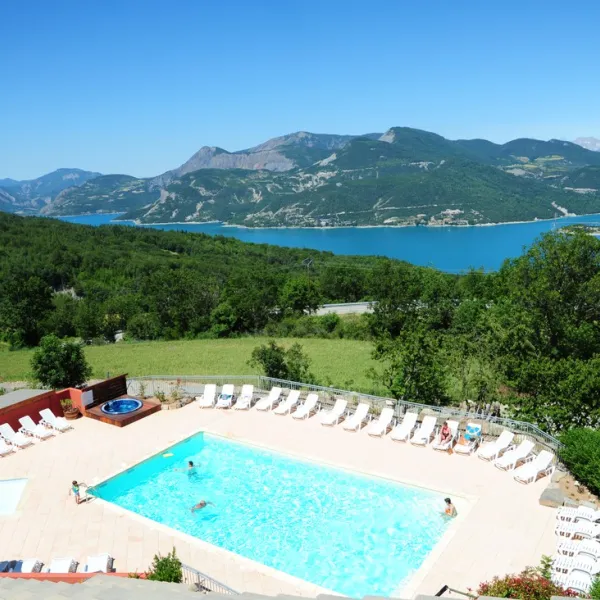 la-palatriere-le-sauze-du-lac-ccxan