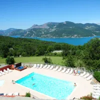 la-palatriere-le-sauze-du-lac-ccxan