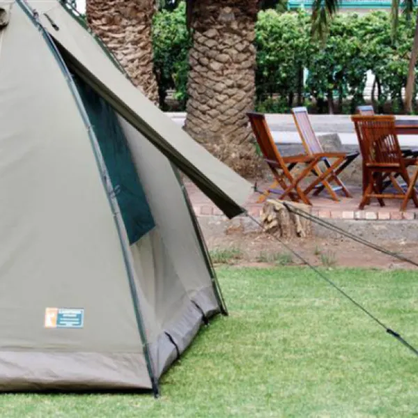 ou-skool-guesthouse-keimoes-green-kalahari-uxutf