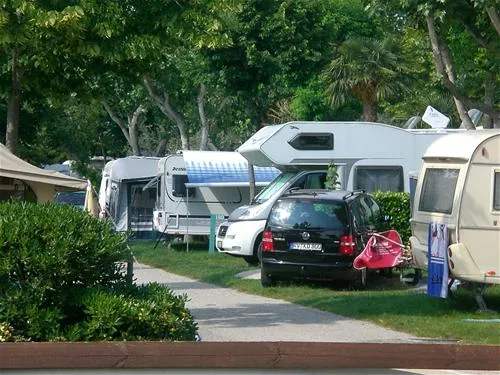 du-parc-lazise-5ptyv