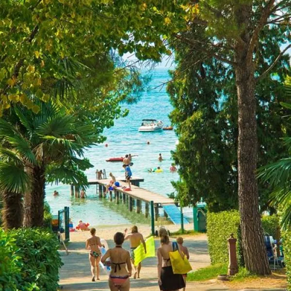 du-parc-lazise-rvl7p