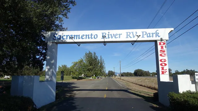sacramento-river-rv-park-redding-trvld