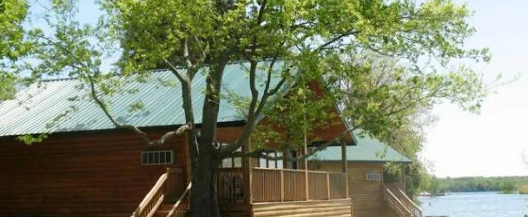 Nashville Shores Lakeside Resort