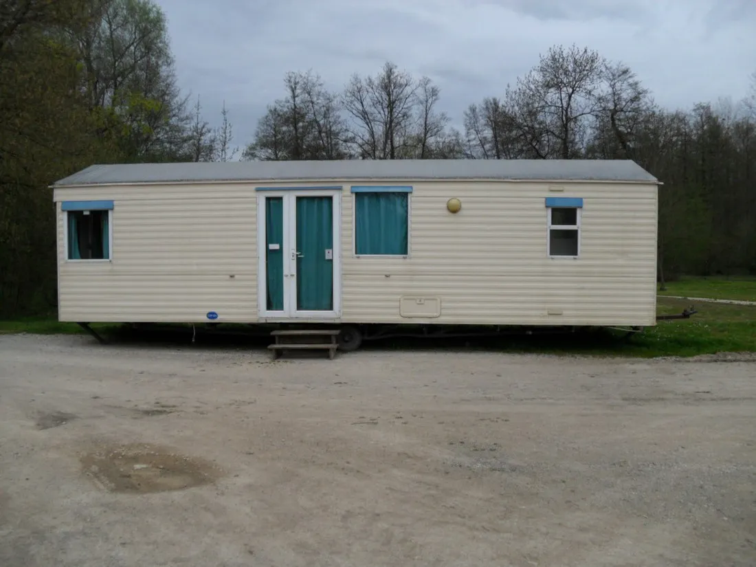 camping-les-peupliers-geneuille-byxcp