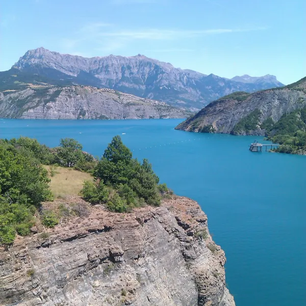 les-deux-bois-baratier-ckjho