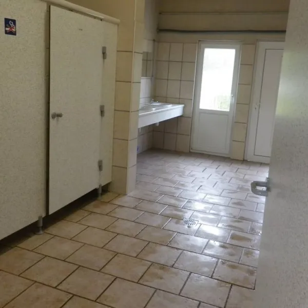 camping-le-refuge-des-pecheurs-holving-lbhez