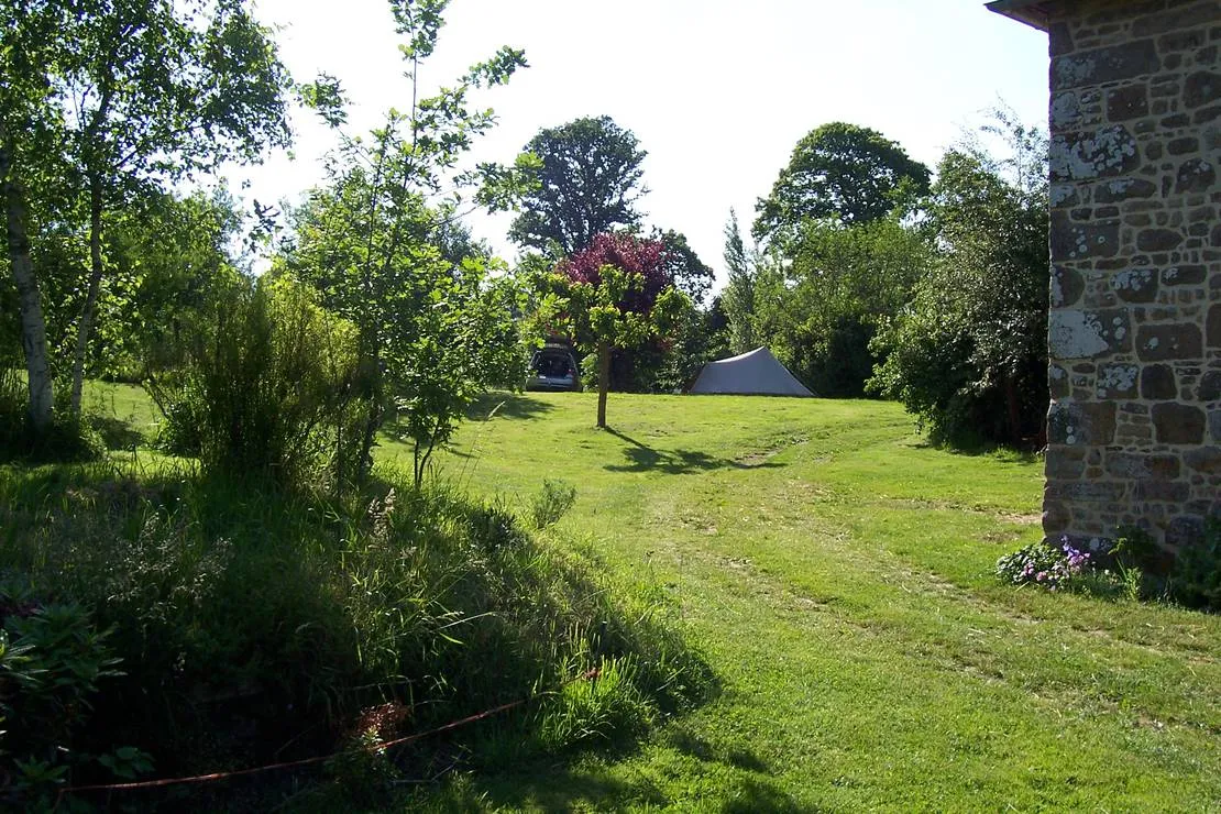 camping-a-la-ferme-la-safraniere-de-louest-le-ferre-napfe