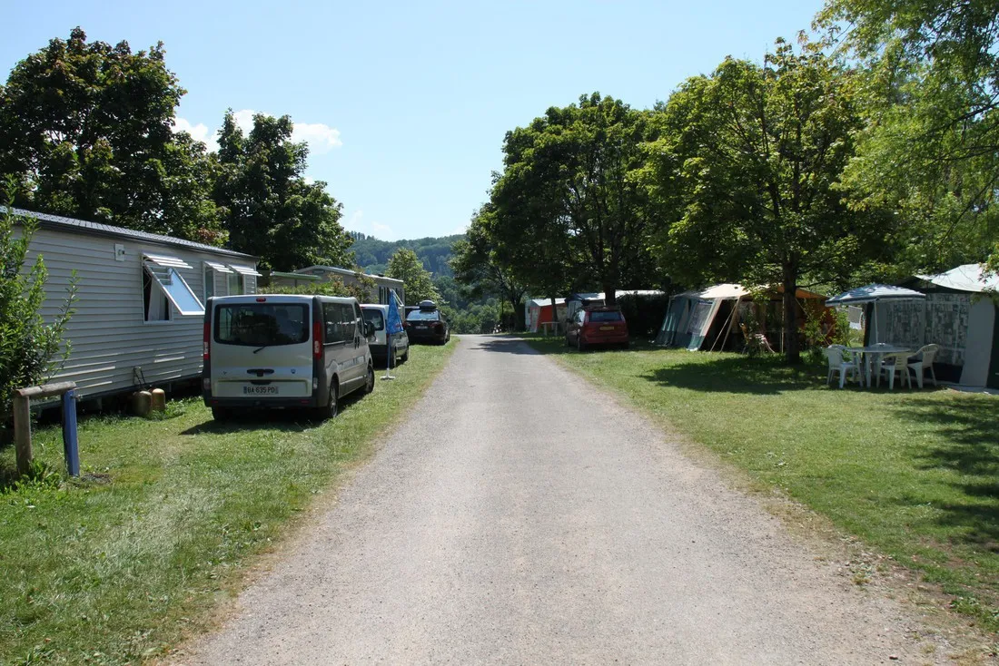 sous-doriat-monnet-la-ville-jura-gzei5