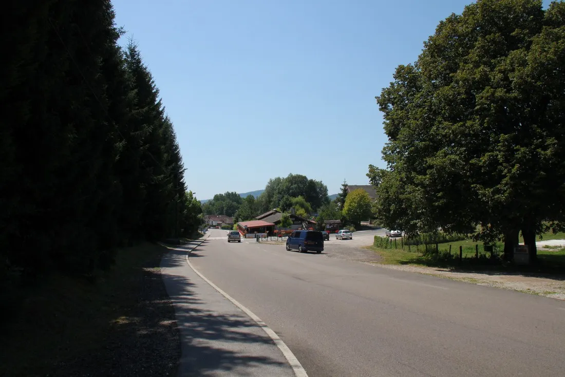 sous-doriat-monnet-la-ville-jura-kn47y