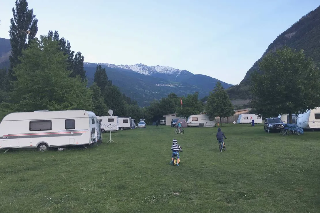 camping-schwimmbad-muhleye-visp-dunvk
