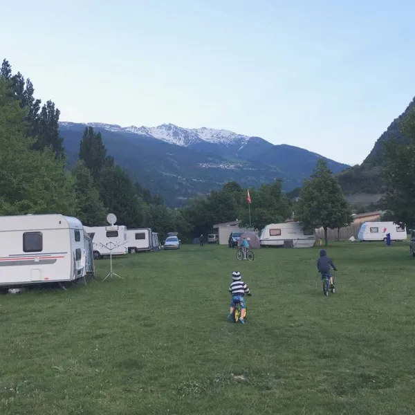 camping-schwimmbad-muhleye-visp-dunvk