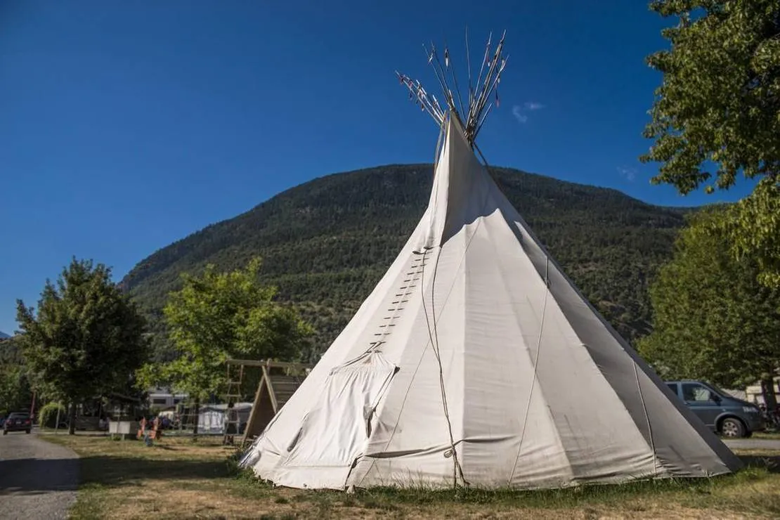 camping-schwimmbad-muhleye-visp-h7gkr