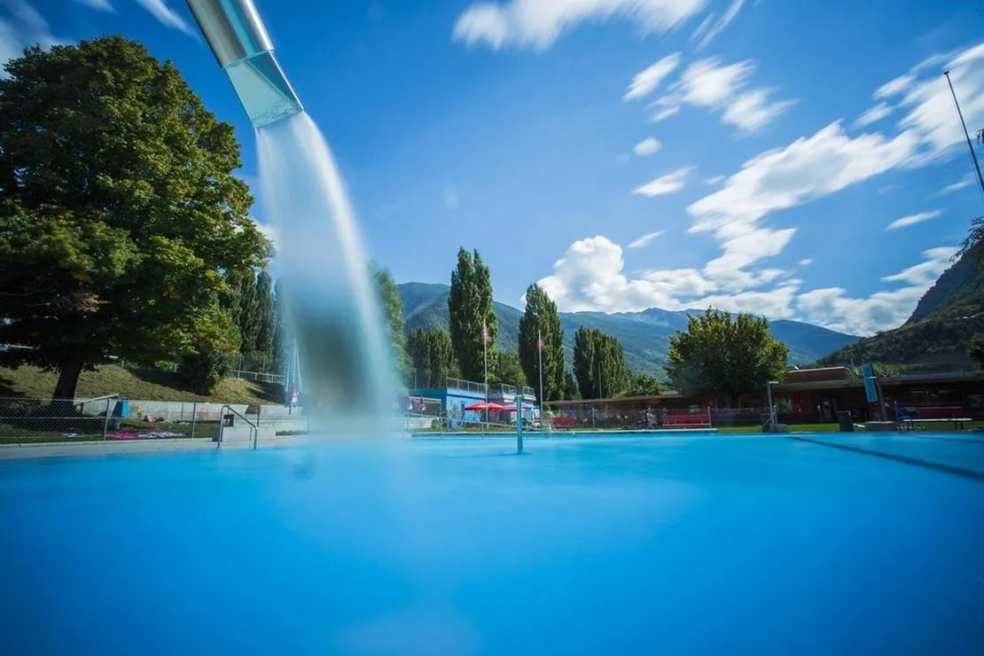camping-schwimmbad-muhleye-visp-jknke