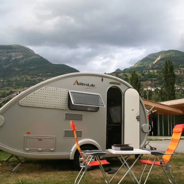 camping-schwimmbad-muhleye-visp-ozntm