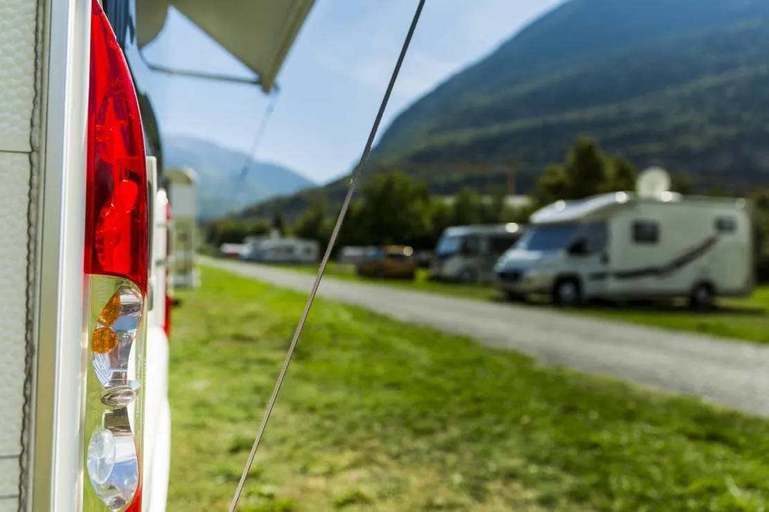 camping-schwimmbad-muhleye-visp-pzjr8