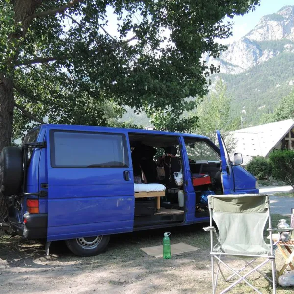 camping-municipal-les-ecrins-largentiere-la-bessee-conqw