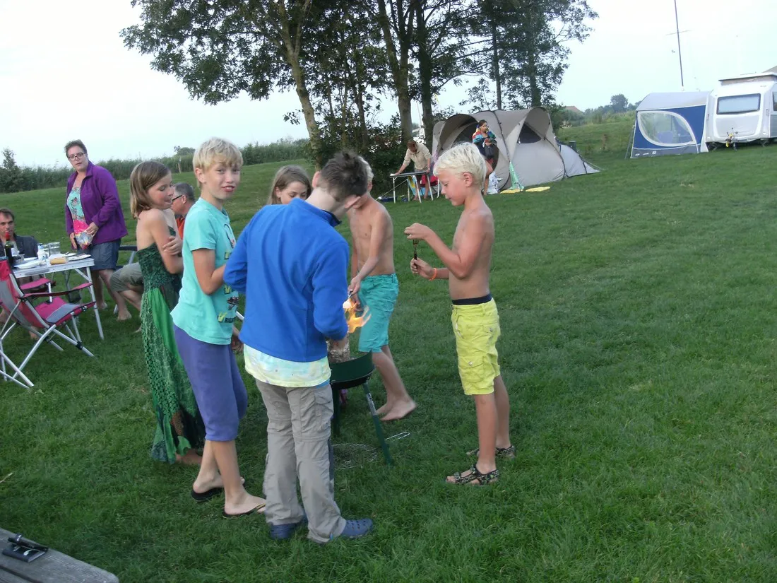 minicamping-de-oosthoek-it-heidenskip-be9dx