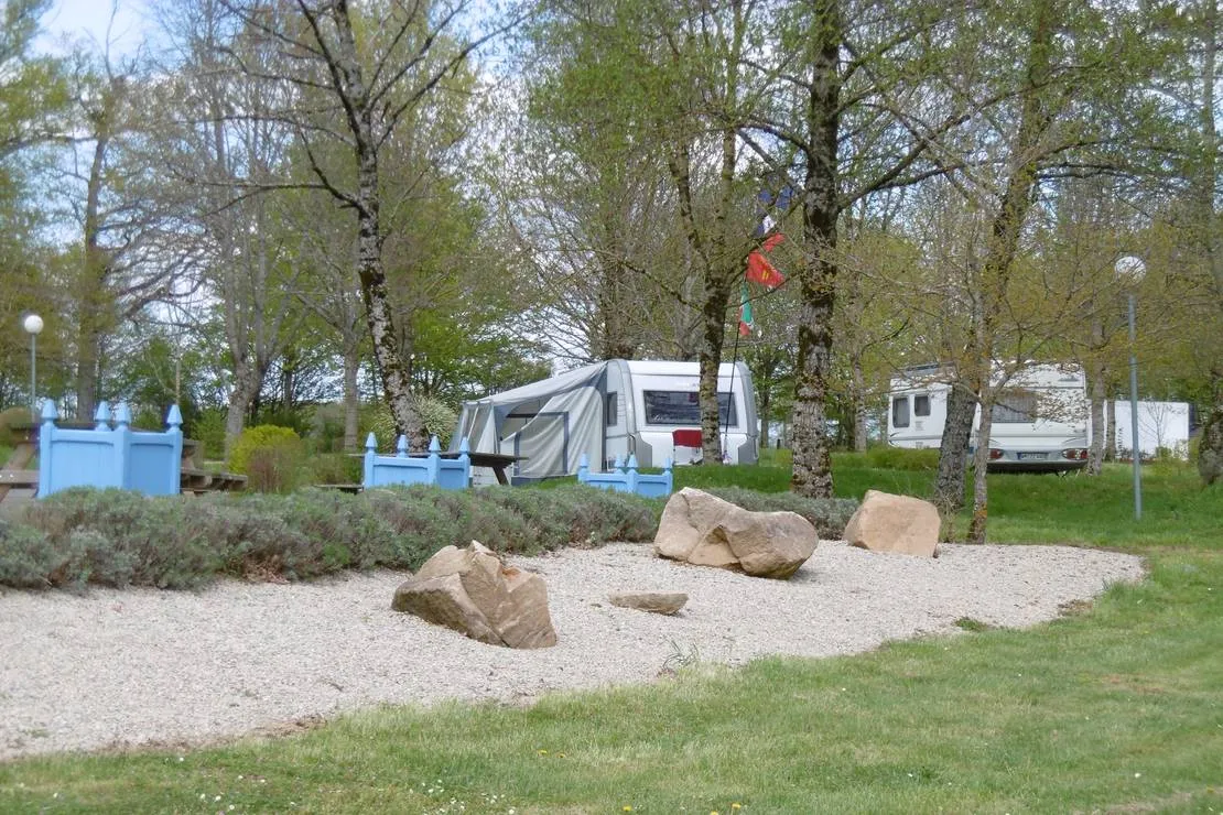 letang-du-camp-senergues-zylj6