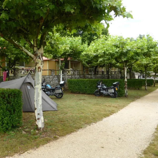 le-vieux-vallon-vallon-pont-darc-ardeche-8bgtw