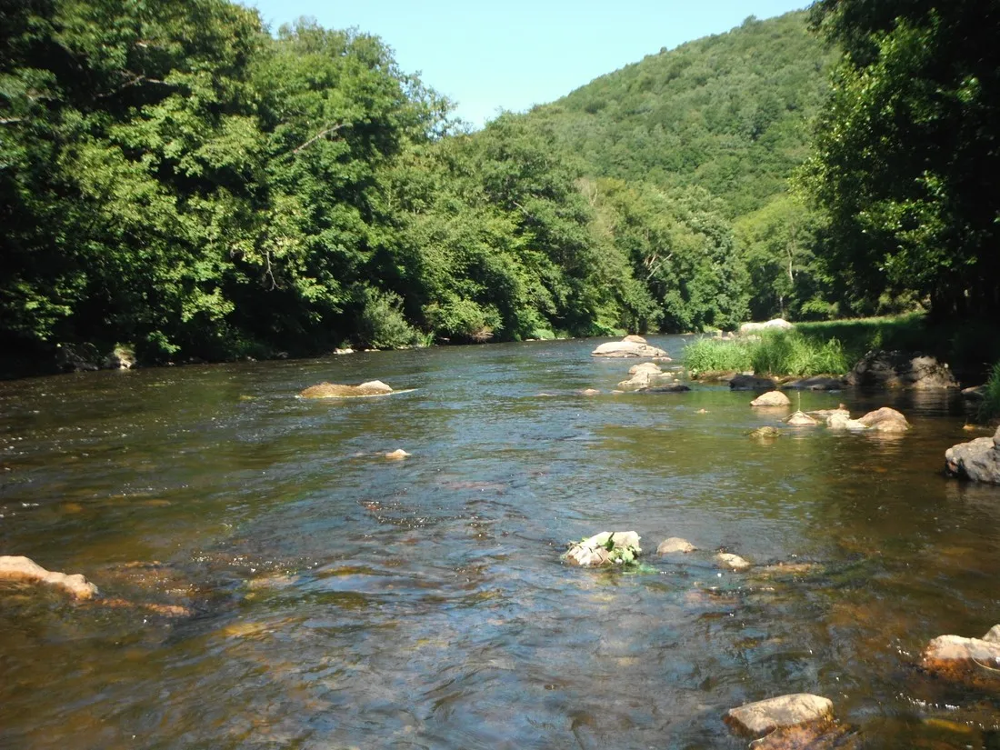 municipal-rapides-de-phades-montherme-oswpz