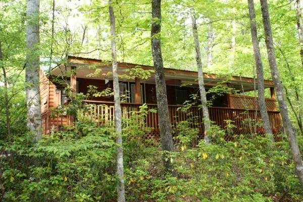 solitude-pointe-cabins-and-camping-cleveland-e9htu