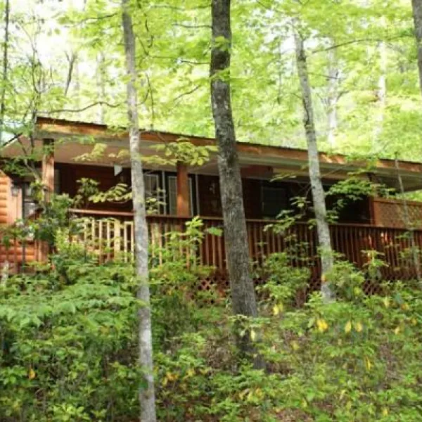 Solitude Pointe Cabins and Camping