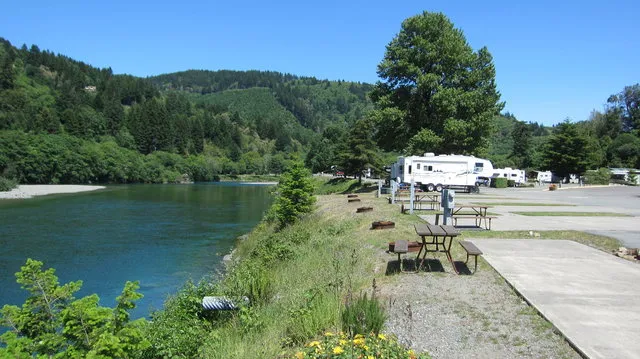 atrivers-edge-rv-resort-brookings-h6xur
