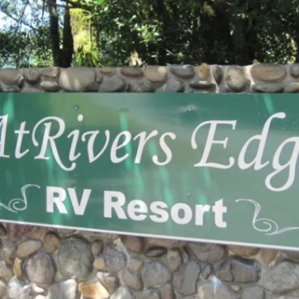 atrivers-edge-rv-resort-brookings-zq5vn