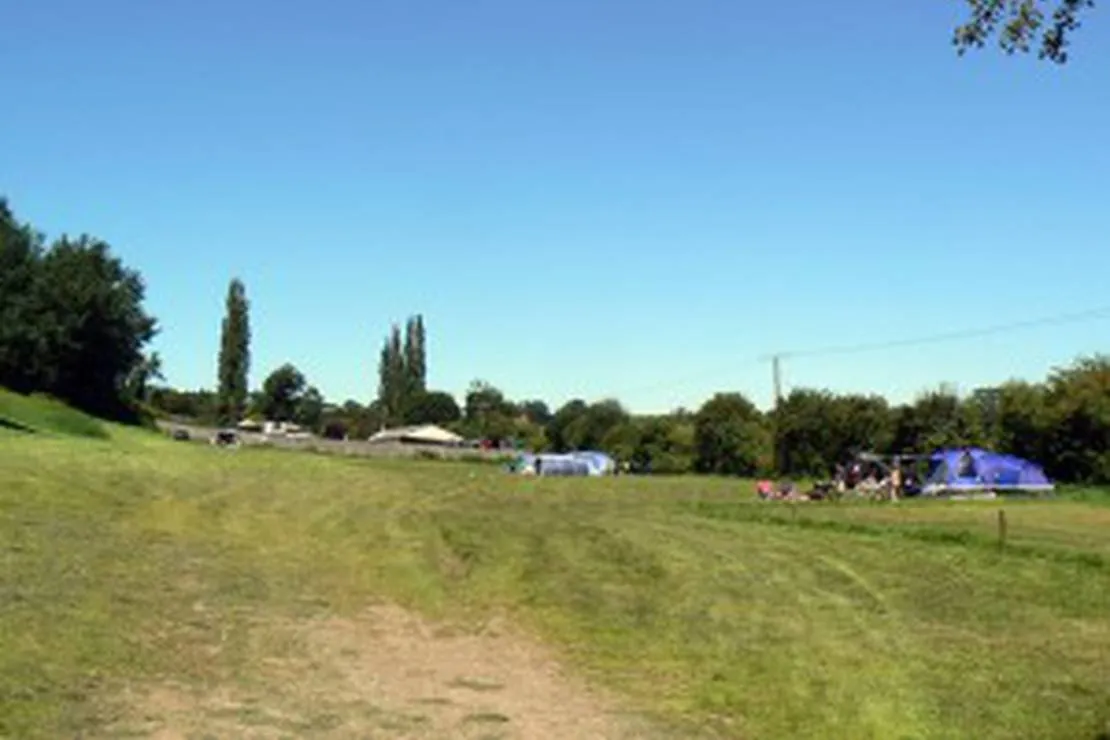 sterretts-caravan-park-ross-on-wye-rew3l