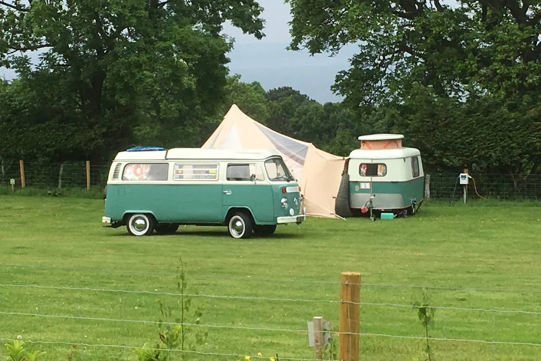 trwyn-yr-wylfa-camping-site-penmaenmawr-avfav
